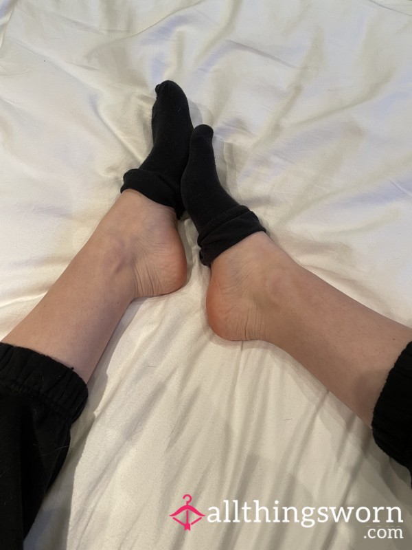 Selling Feet Pics