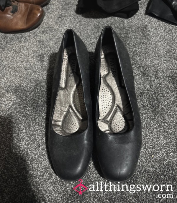 Selling My Besties CABIN CREW SHOES! For Her … Size 7. Always Worn With Tights!