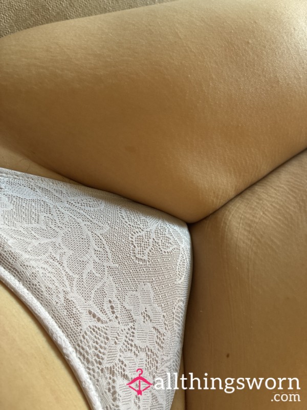 Selling Nice Worn Thongs, Would Go Great For Your Wankbank. Slip Into Something More Dangerous