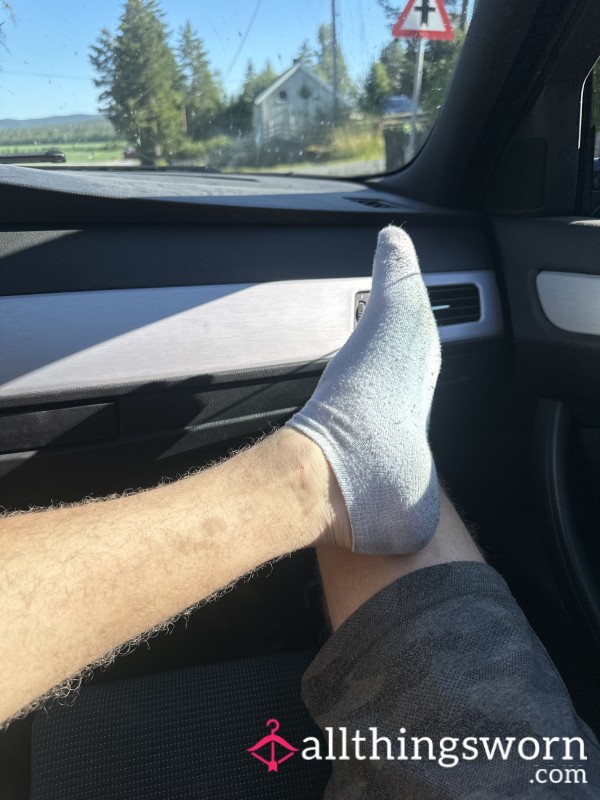Selling Socks Used At Work From Both Male And Female