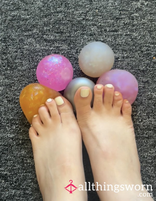 Sensory Ball Foot Play