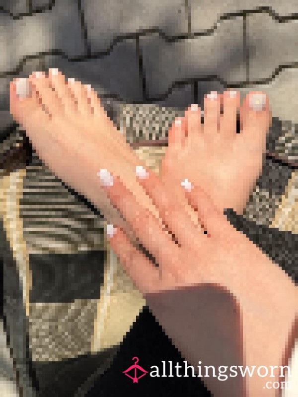 Sensual Play With My Toes