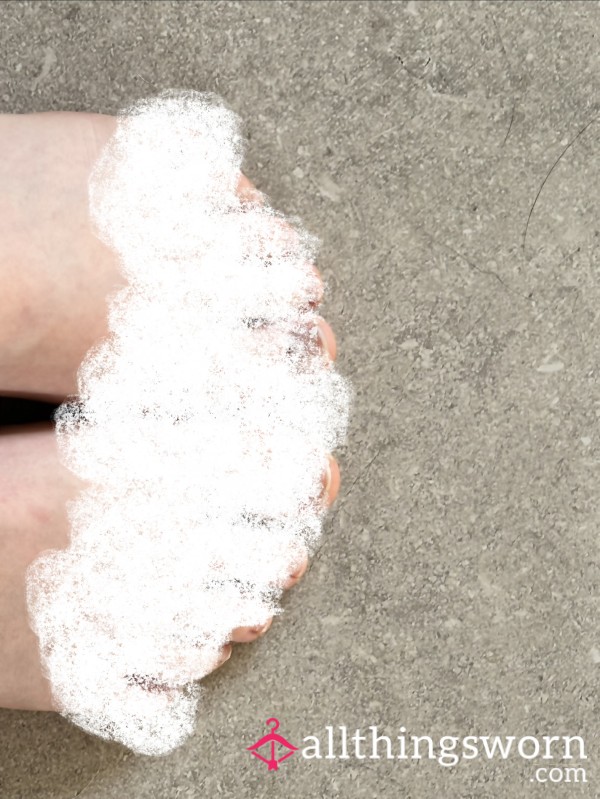 Set Of Custom Feet Pics