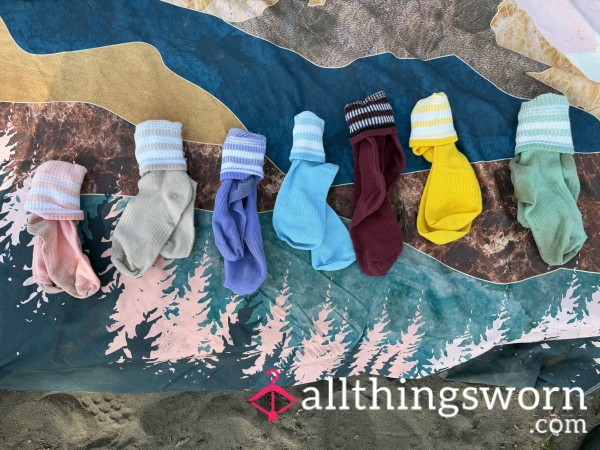Seven Pairs Of Socks In Different Stages Of Wear!! Many Colors!