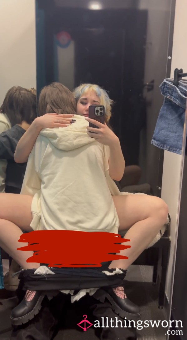 S** In Dressing Room~