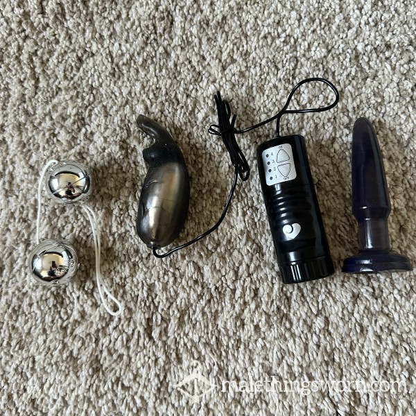 S** Toy Bundle