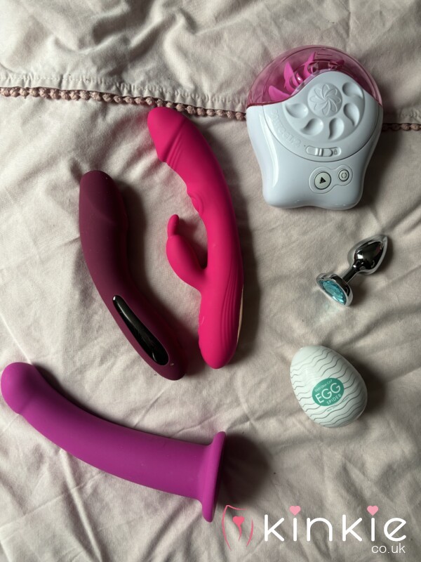 Help Me Buy A New Toy! 2 For £20 S** Toys