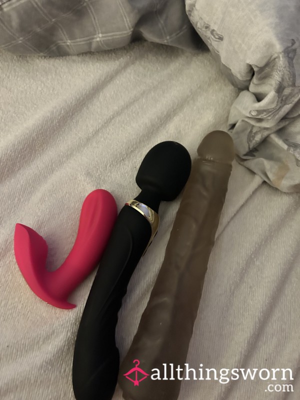 S** Toy’s