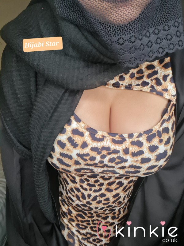 🧕🏼🧕🏼 S**ting A Muslim Goddess 🧕🏼🧕🏼