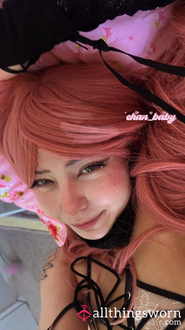S**xxy Cute Lace Up Lingerie Smiles