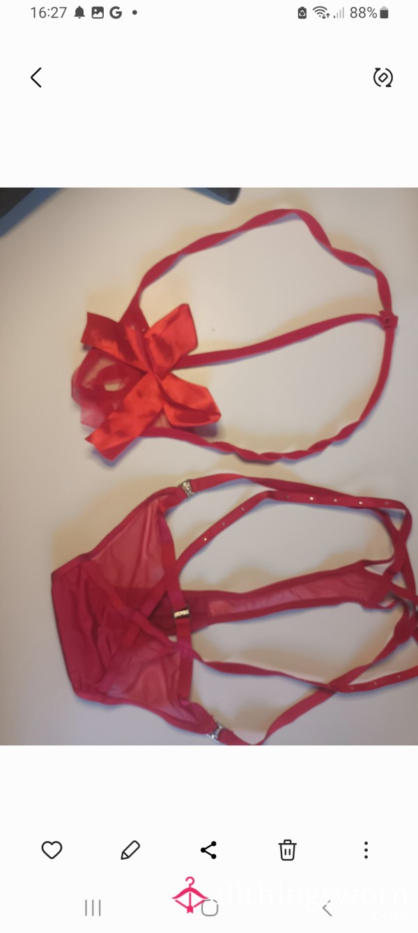 STUNNING G STRINGS..CUSTOM WEARS PHOTO PROOF INCLUDED..