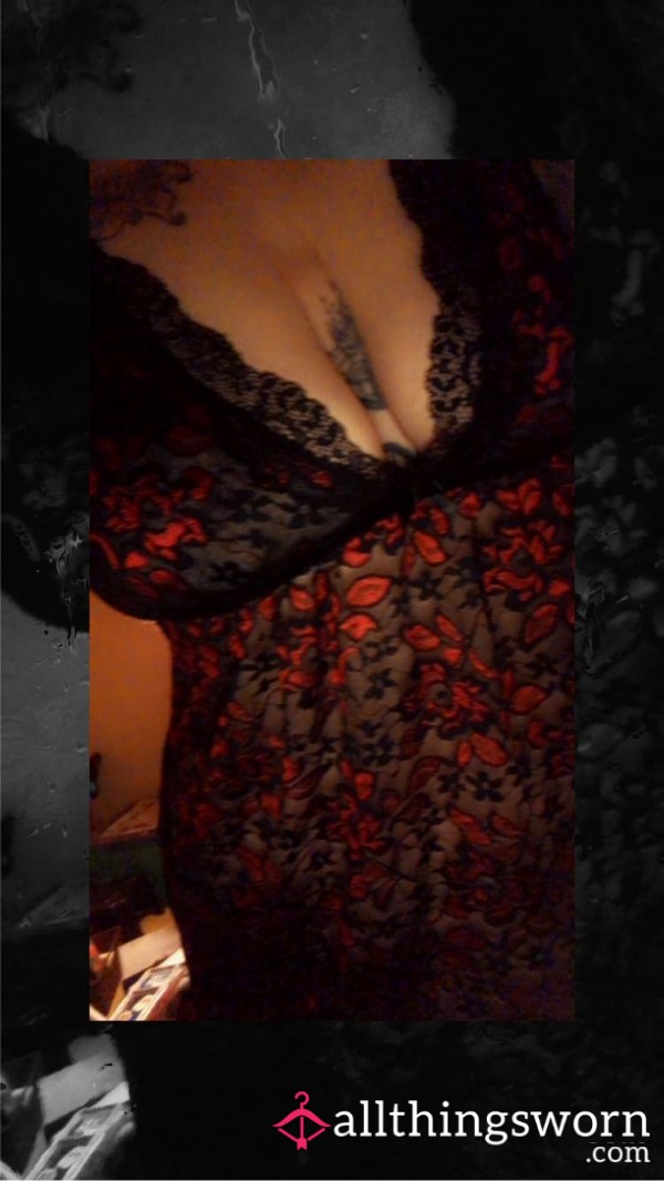 S**y  ♥️ And 🖤 Lace Lingerie