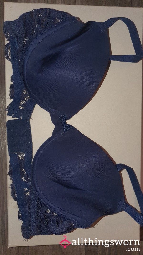 S**y And Soft Bra