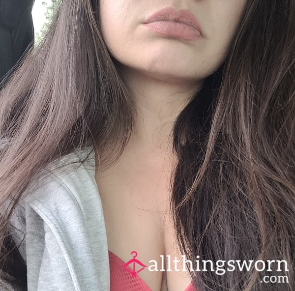 S**y Asian Goddess Loves To Chat/s**t/cam