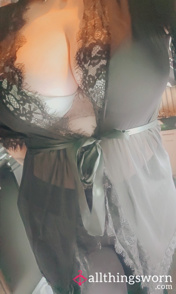 S**y Black Lace Robe 💣