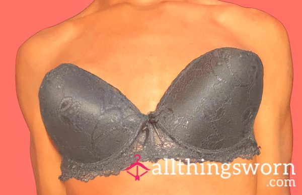 S**y Black Lace Strapless Daywear Bra