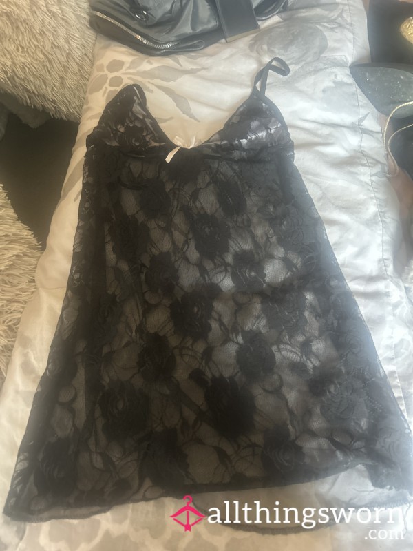 S**y Black Lacey Cami