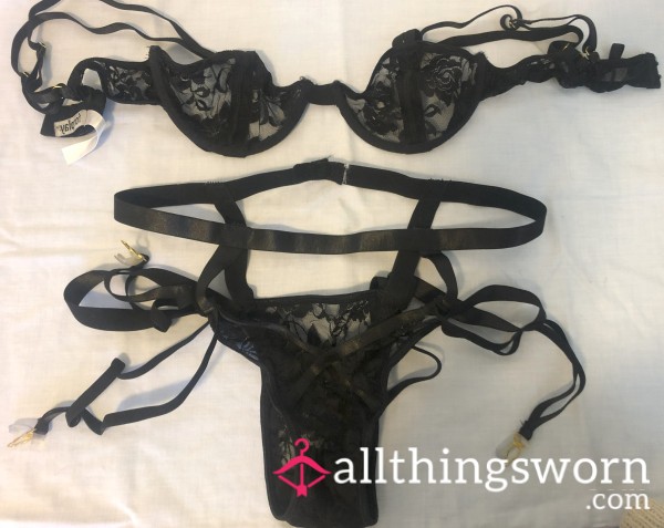 S**y Black Lingerie