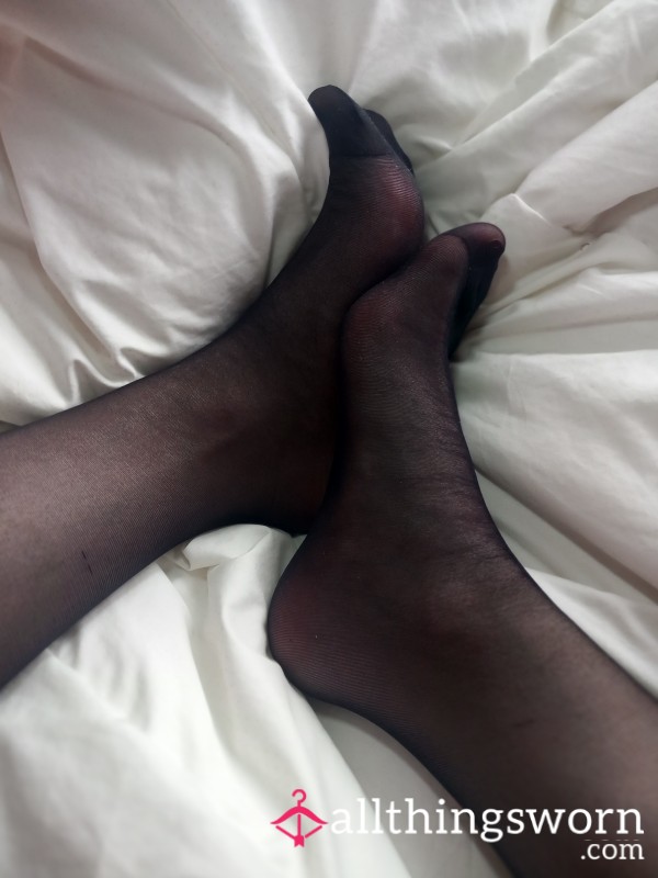 S**y Black Pantyhose👣🩷|Feet/Legs Only