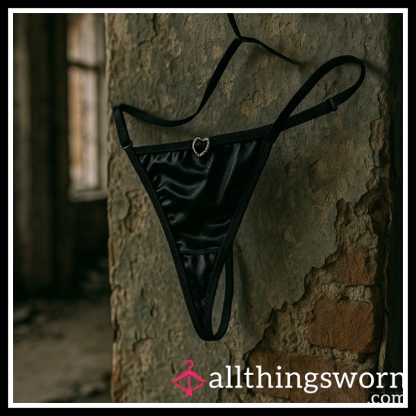 S**y Black Pvc Type G String