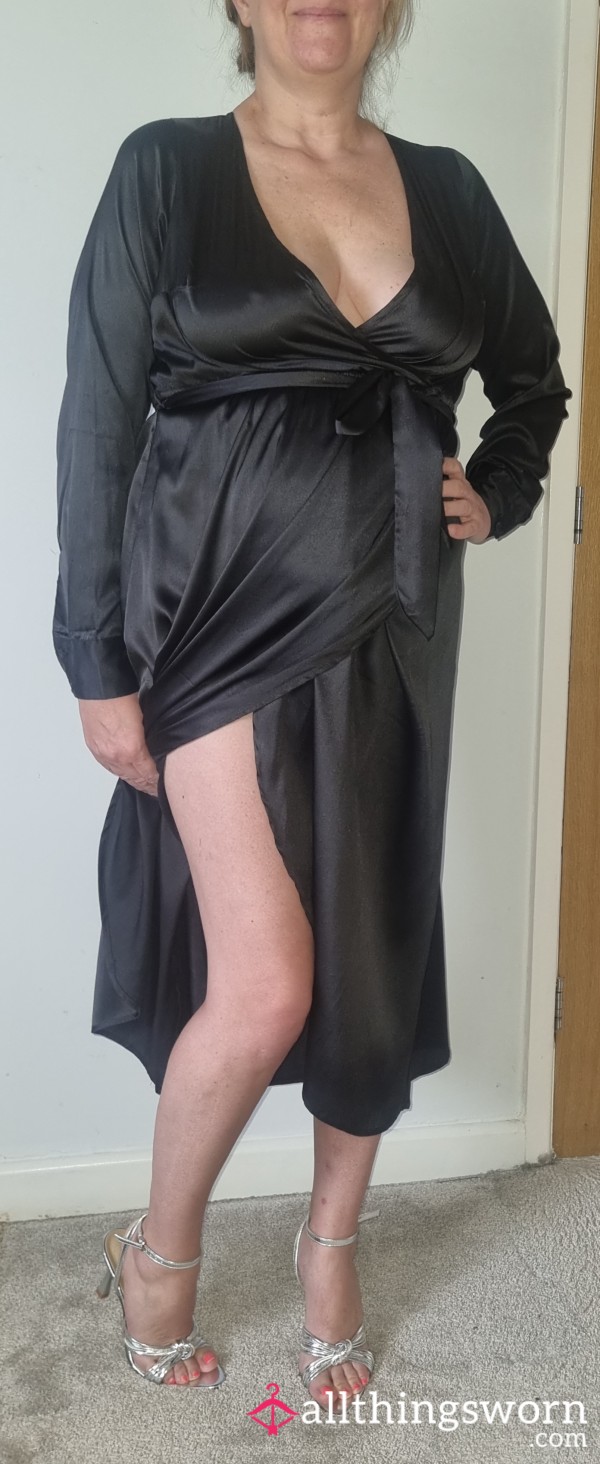 S**y Black Satin Wrap Dress 💕♥️🔥🔥🔥