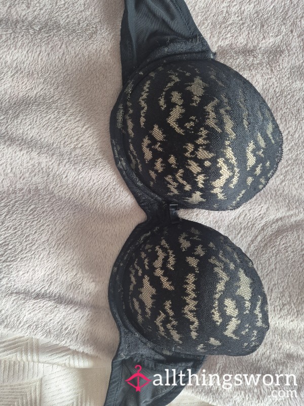 S**y Black Strapless Pushup Bra