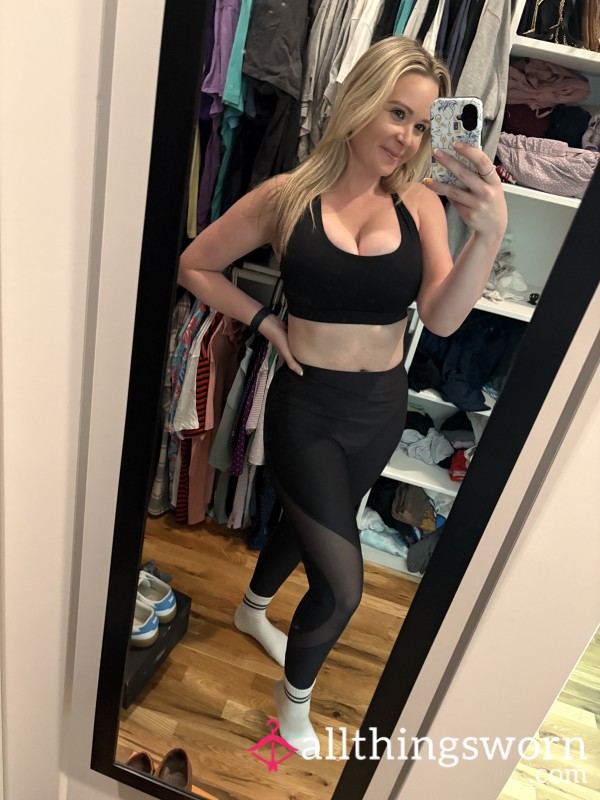 S**y Black Worn Worked Out In Leggings