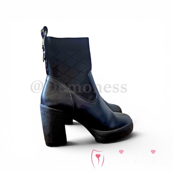 S**y Boots 🖤 Include 5min Custom Video 📹