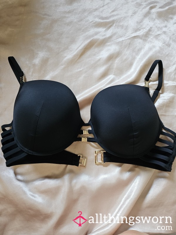 S**y Bra