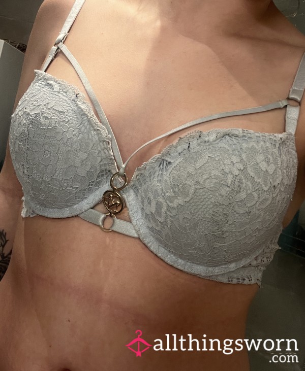 S**y Bra