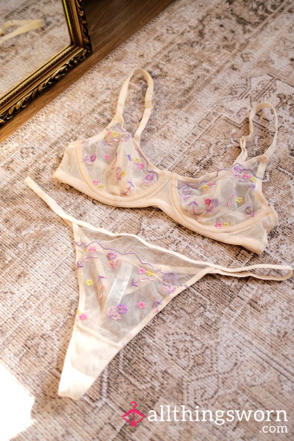 S**y Bra And Thong Set, 48hr Wear 💐