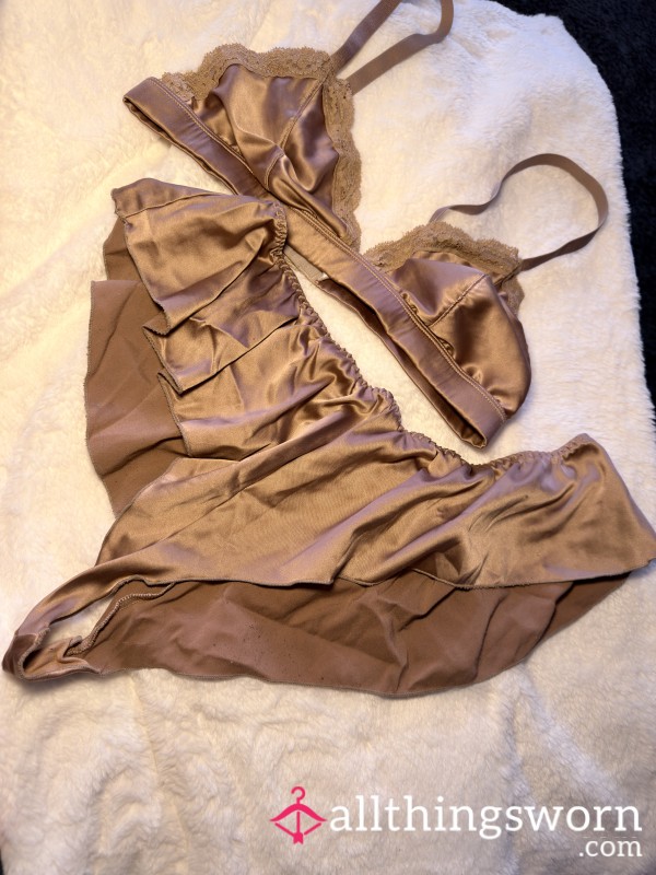 S**y Bronze Satin Lace Lingerie Set 💋 Well Worn, Unwashed & Full Of Temptation