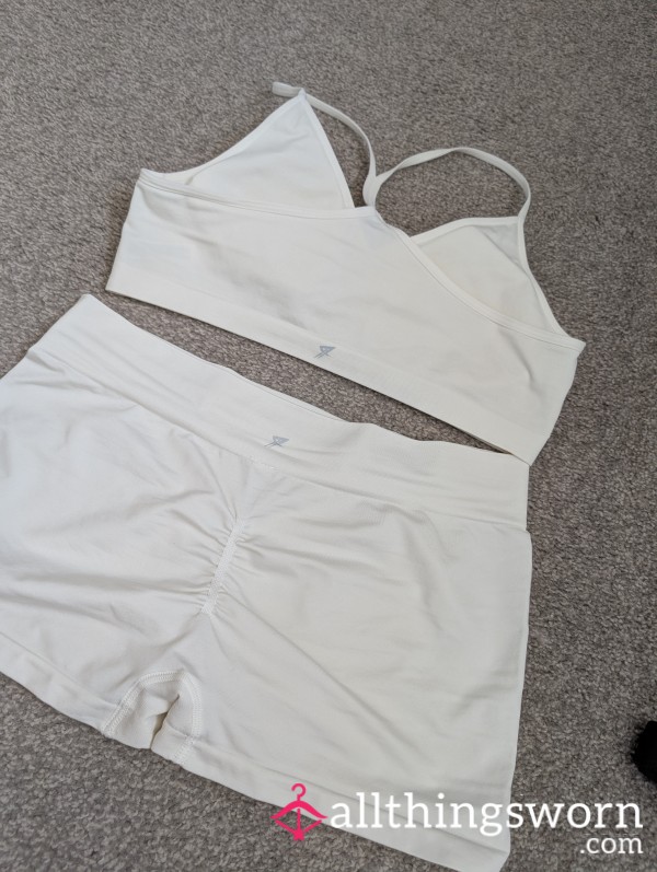 S**y Cream Gym Set