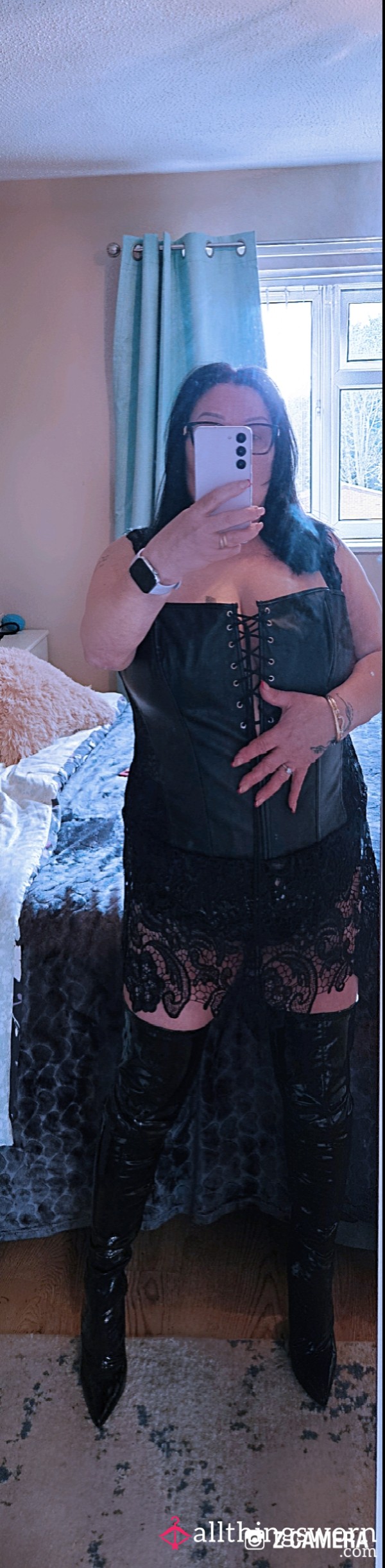 S**y Dancing In Thigh High Shiny Boots And Leather Basque Turns Into Me Stripping