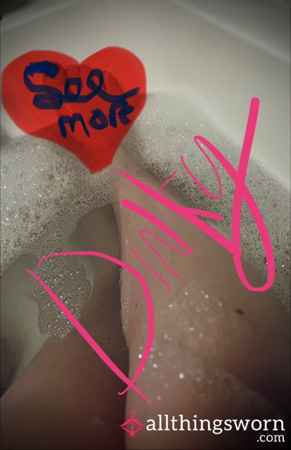 S**y Feet
