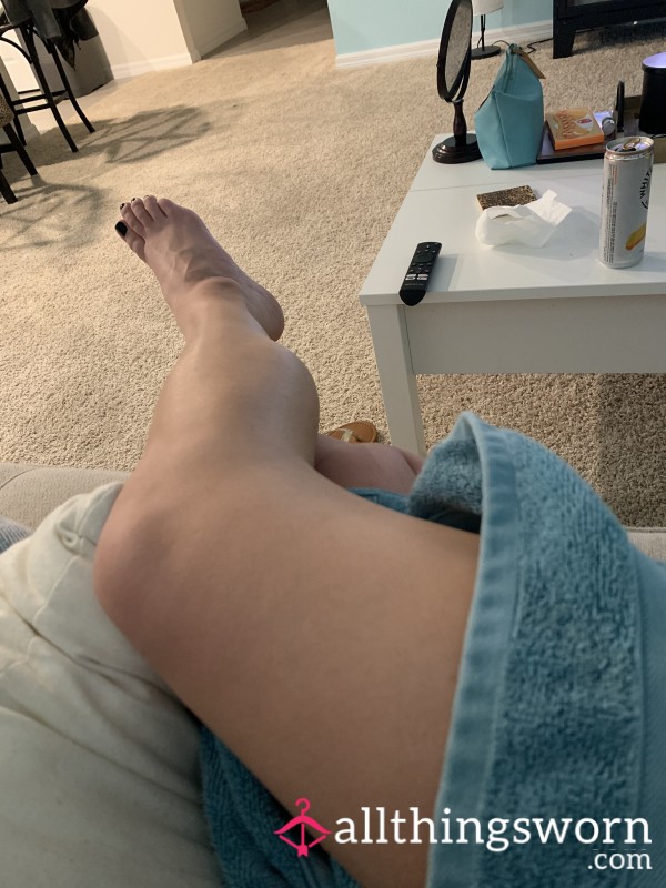 S**y Feet