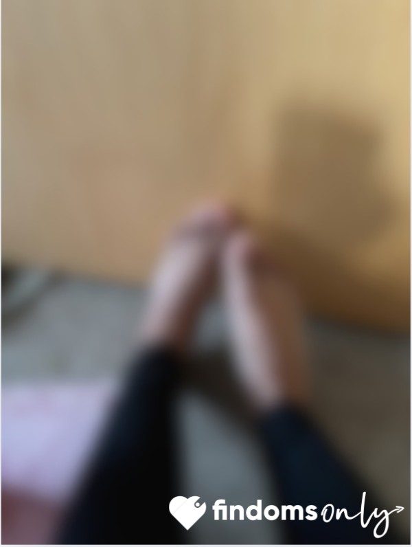 S**y Feet Pics