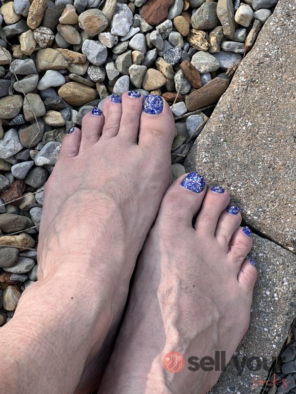 S**y Feet Pics Videos Customs