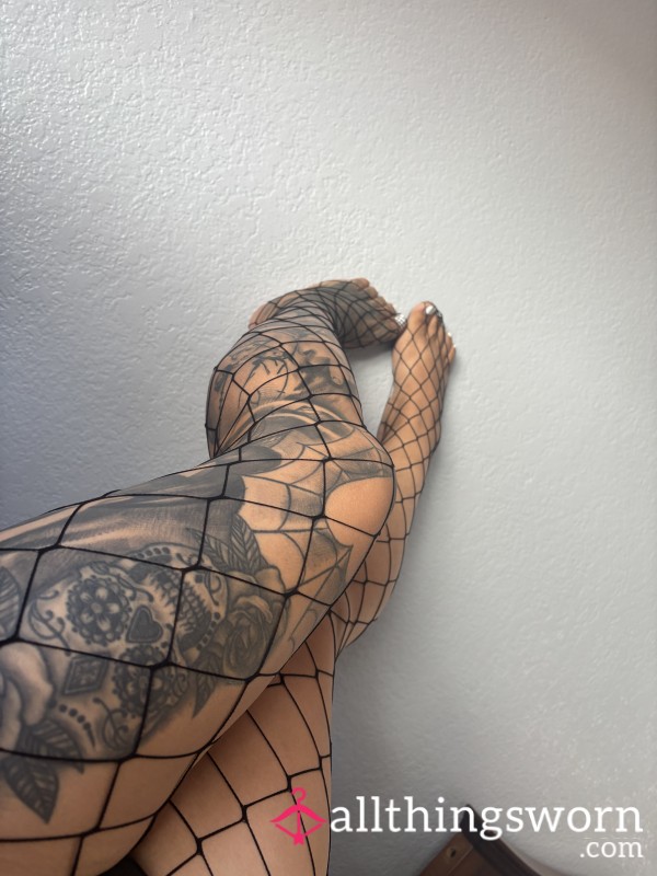 S**y Fish Net