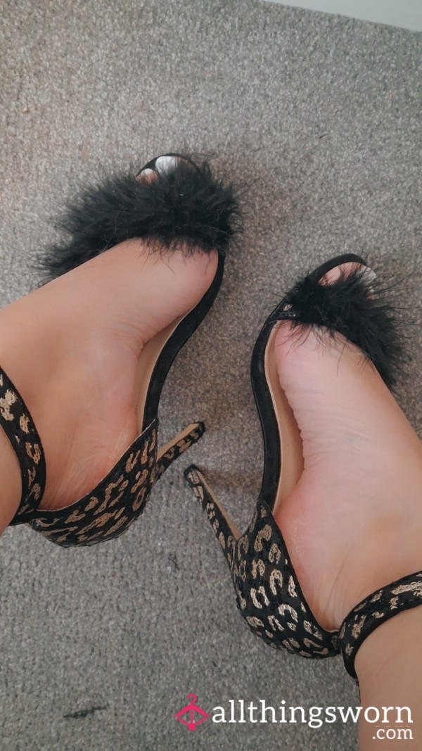 S**y Fluffy Heels