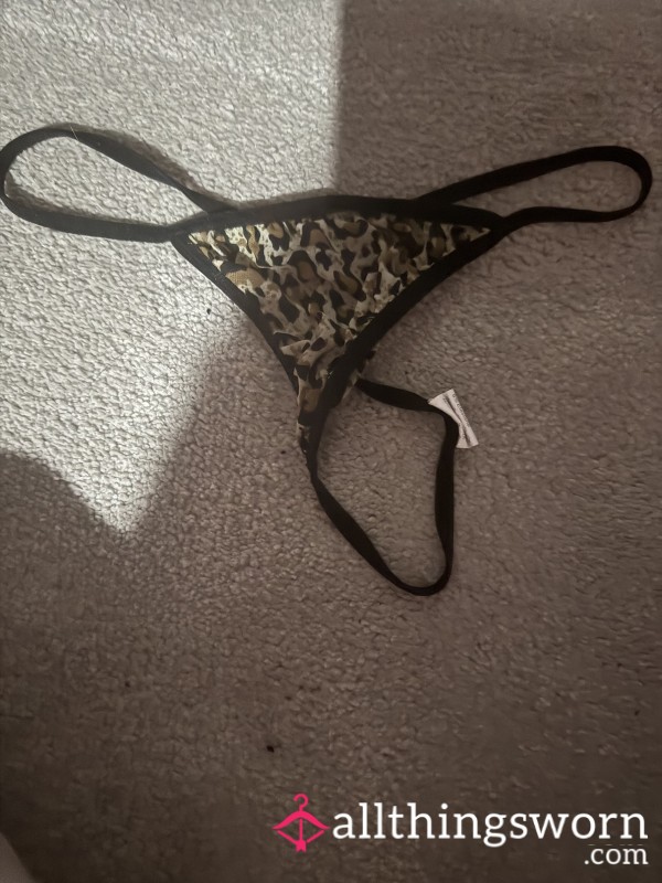 S**y G-string