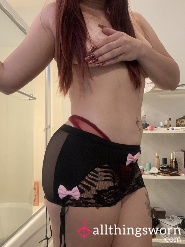 S**y Garter For My Sissy Sl*ts