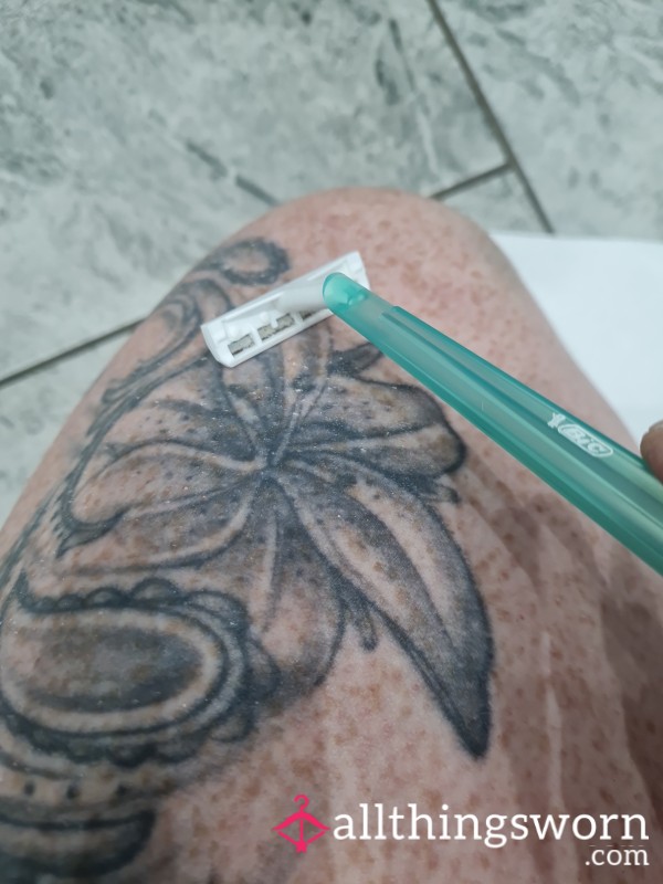 S**y Ginger Body Hair