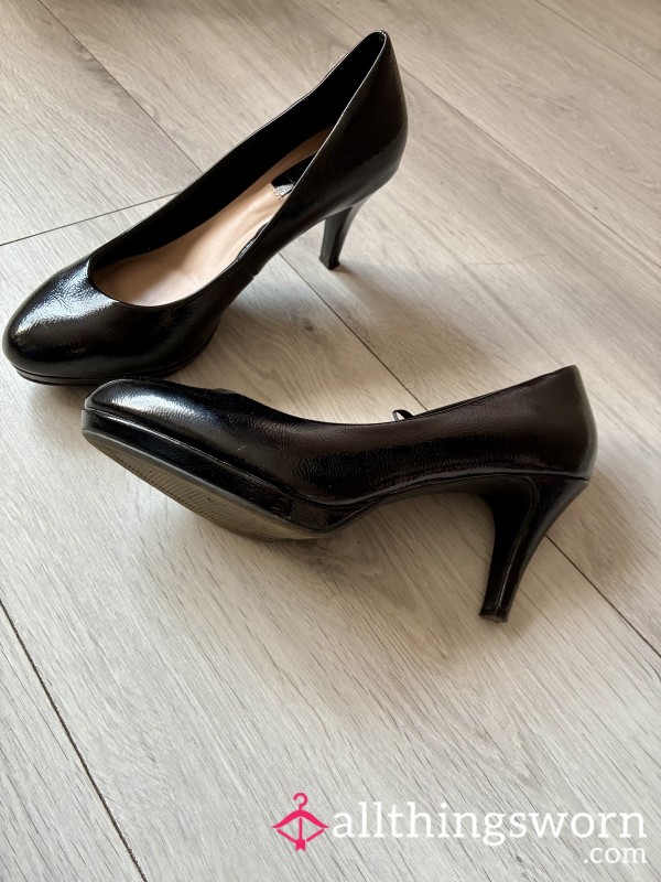 S**y Glossy Heels