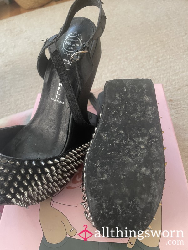 S**y Goddess Heels