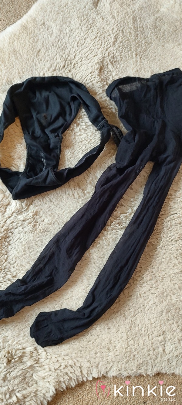S**y Goths College Knickers And Tights.