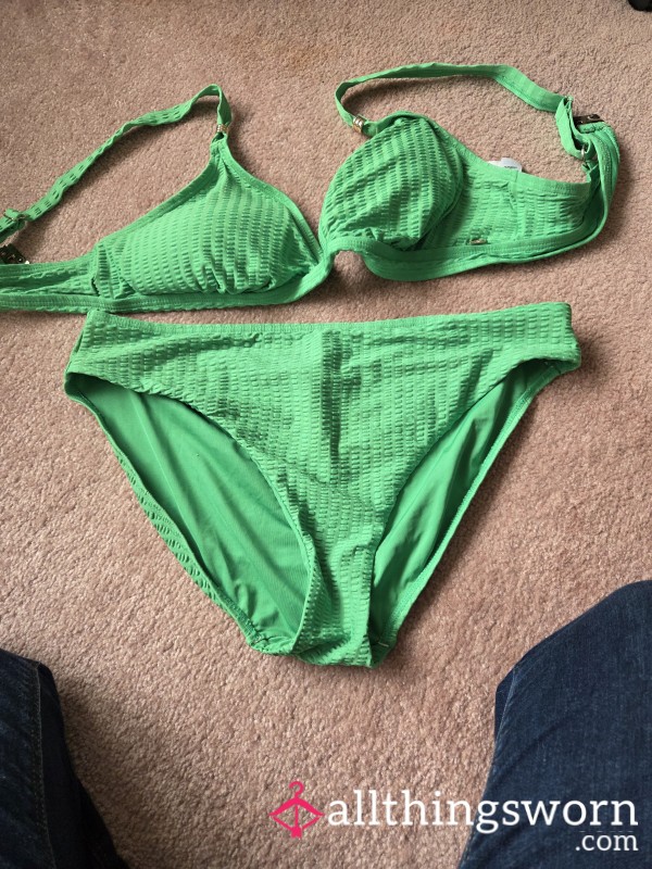 S**y Green Bikini Top 16 Bottoms 14 Extra Wear Available