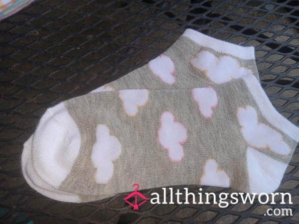 S**y Grey Clouds Ankle Socks