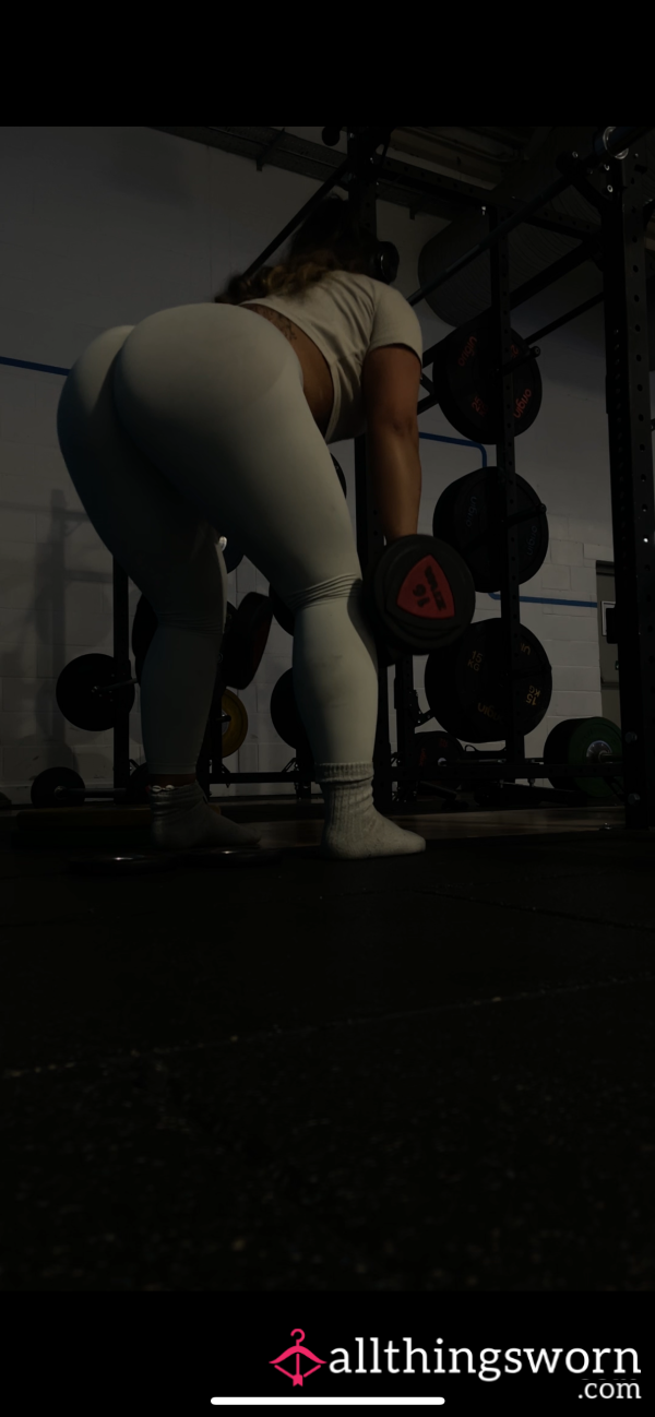 S**y Gym Video (message For Things Worn For Workouts😈)