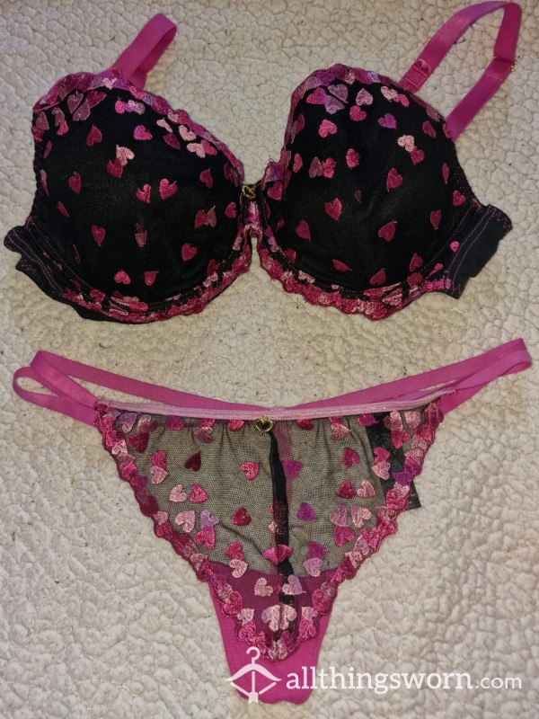 S**y Hearts Bra And Stringy Thong Set 😈🫦💦